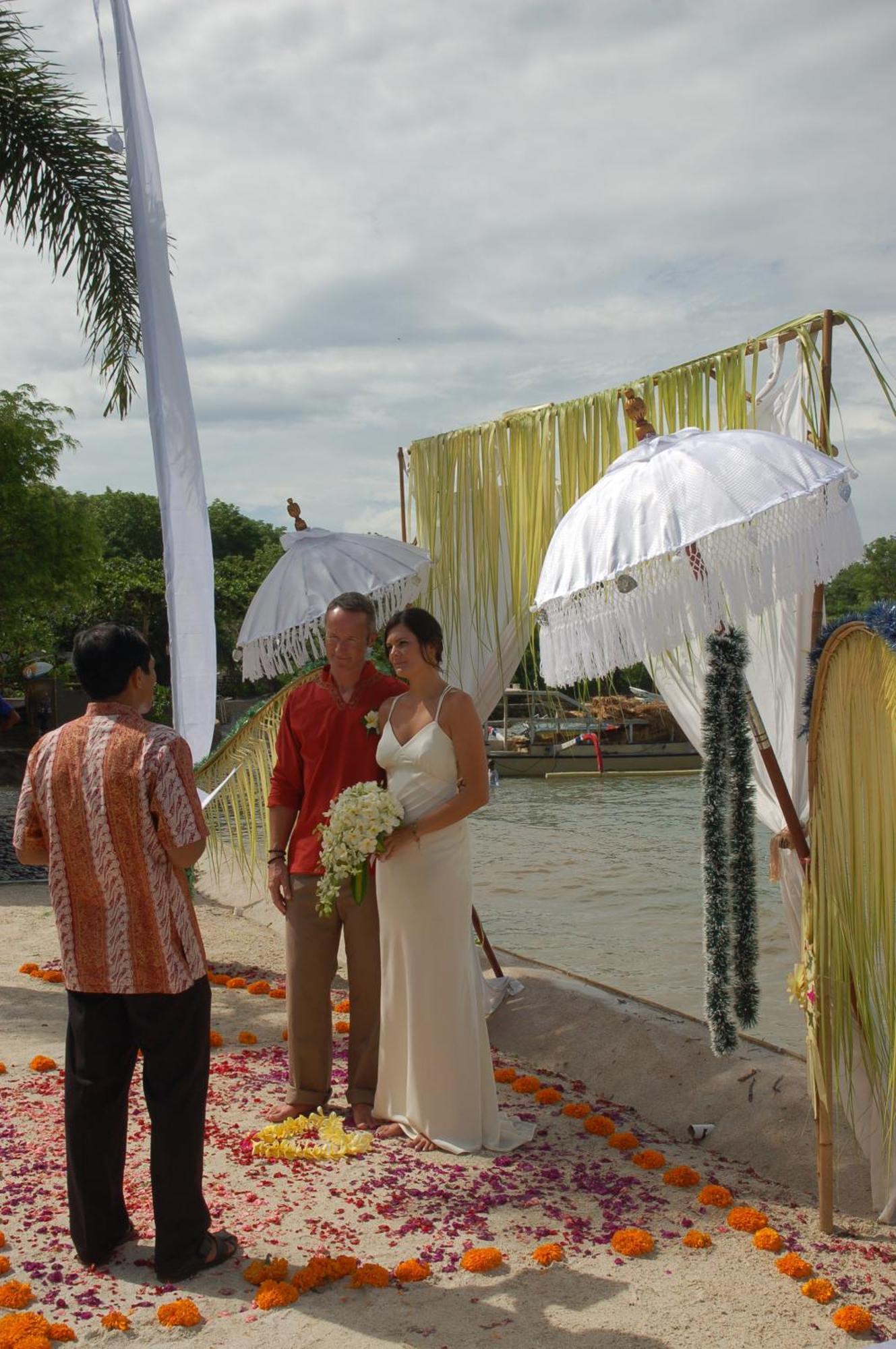 Bay Shore Huts Nusa Lembongan  Ngoại thất bức ảnh