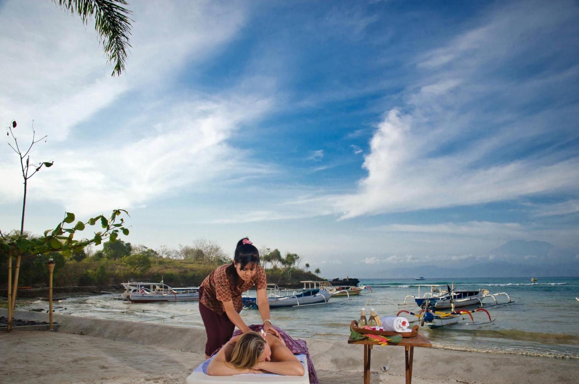 Bay Shore Huts Nusa Lembongan  Ngoại thất bức ảnh