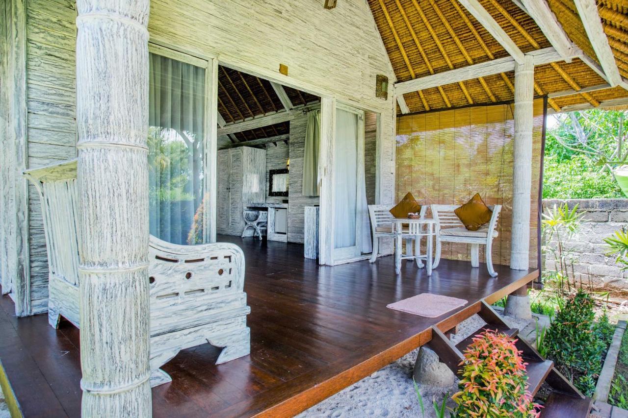 Bay Shore Huts Nusa Lembongan  Ngoại thất bức ảnh