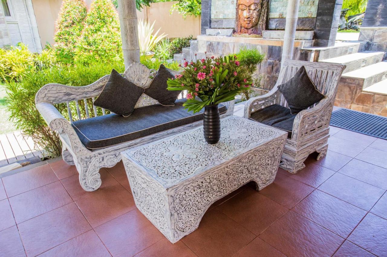 Bay Shore Huts Nusa Lembongan  Ngoại thất bức ảnh