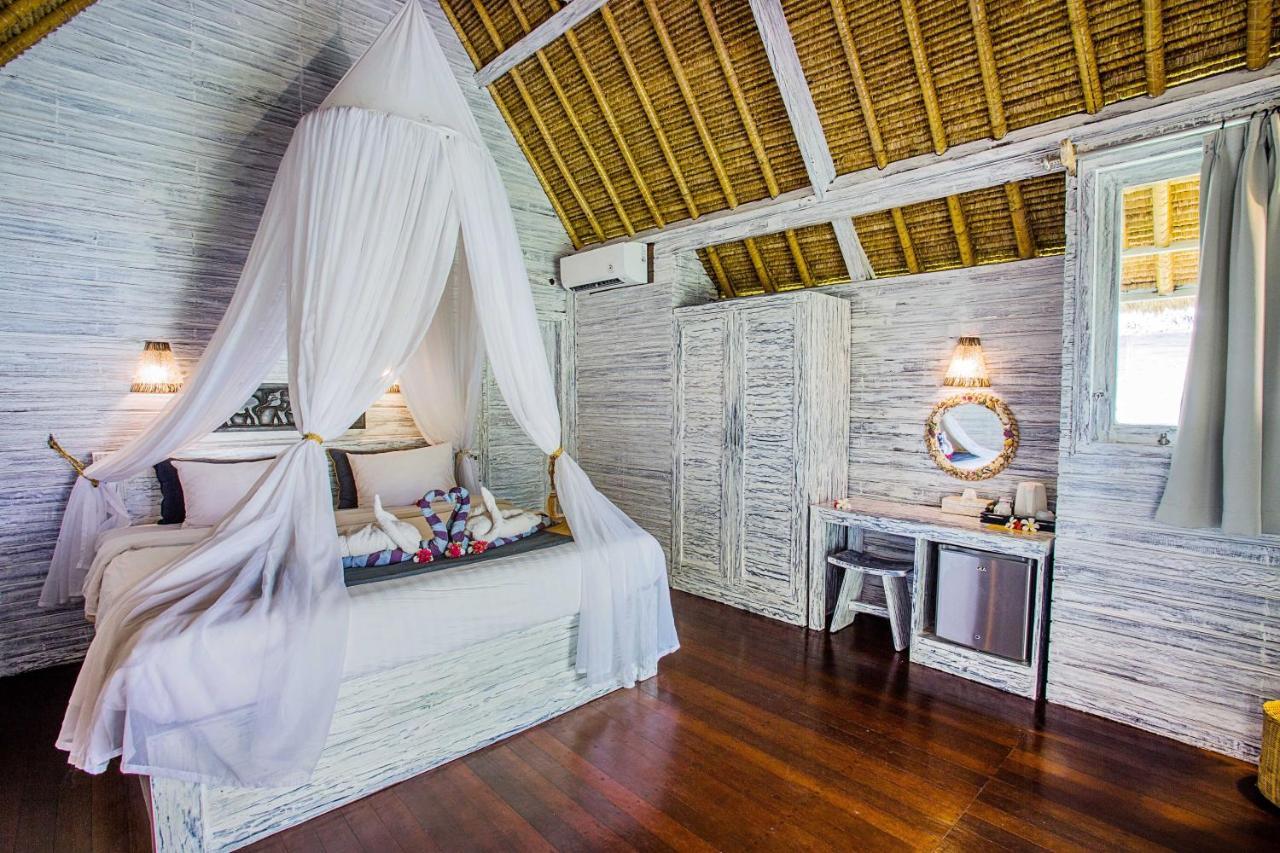 Bay Shore Huts Nusa Lembongan  Ngoại thất bức ảnh