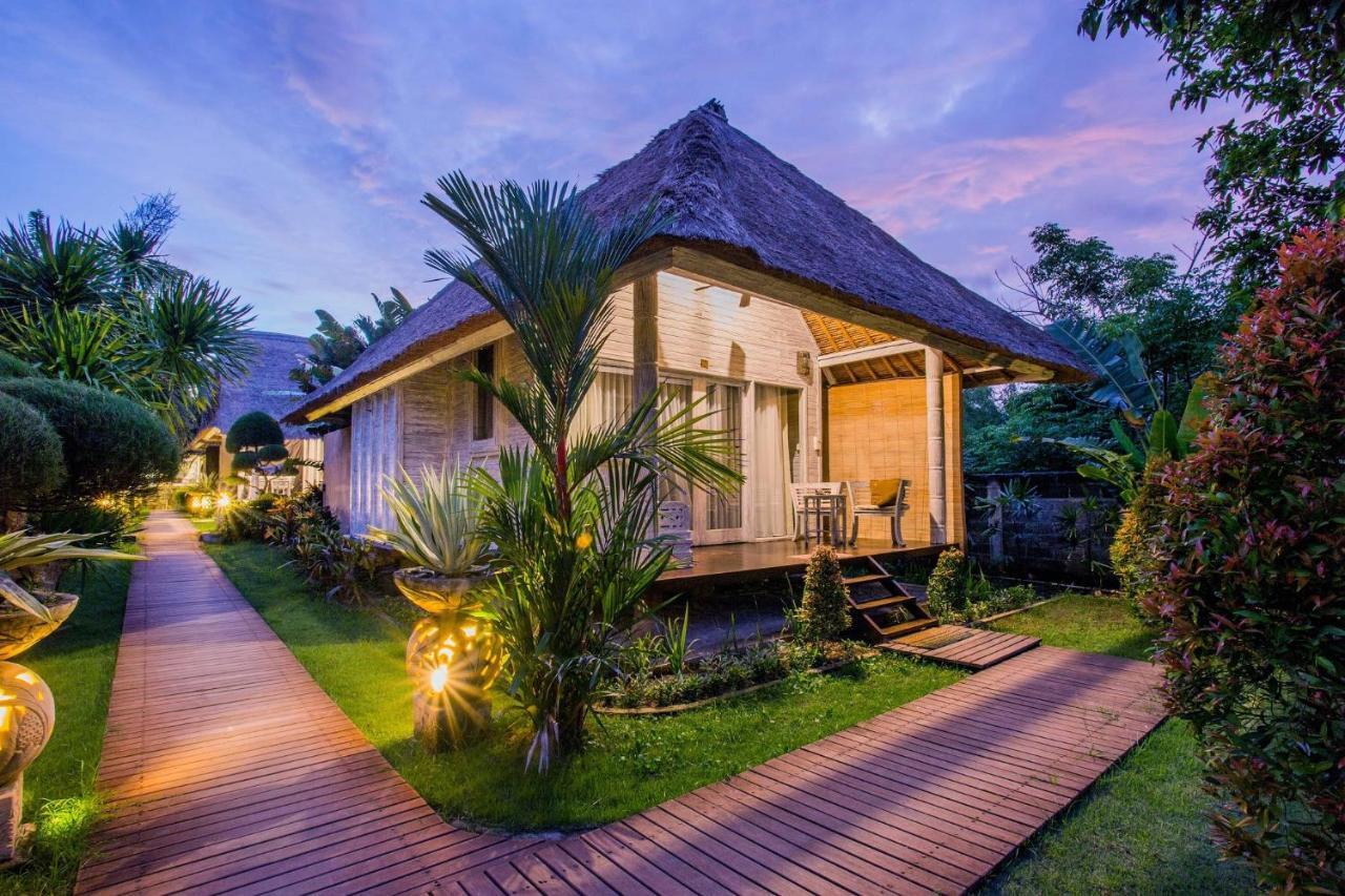 Bay Shore Huts Nusa Lembongan  Ngoại thất bức ảnh